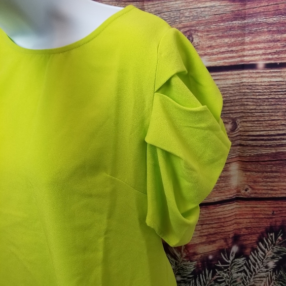 Shein,  green women blouse,  size XS. - Picture 8 of 8